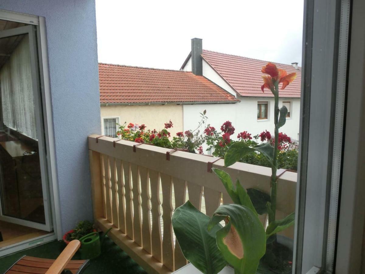 Ferienwohnung Am Gruenen Band Hellingen Exterior photo
